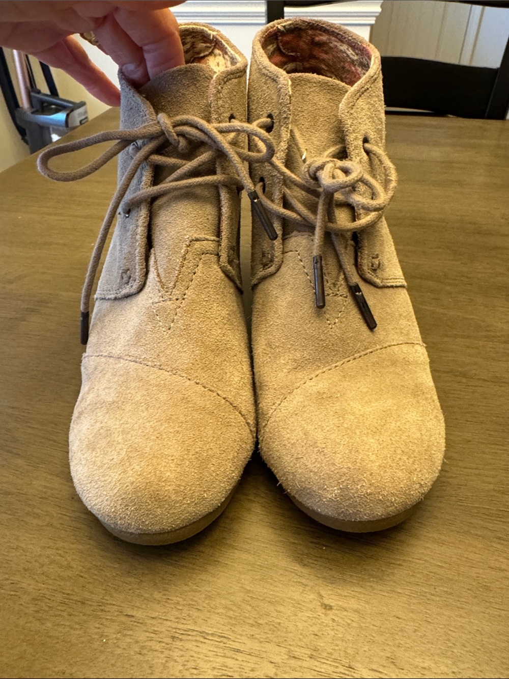 Toms Suede Lace-Up Ankle Boots - Tan